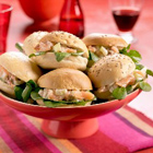 Partybroodjes met zalmsalade