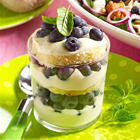 Trifle met kwark en blauwe bessen