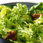 Groene salade met noten