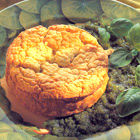 Hartige bonensoufflé met basilicumsaus