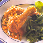 Kippenpootjes met tomaten-paprikasaus