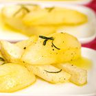 Aardappelen, knolselderij en pastinaak uit de oven