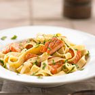 Tagliatelle met zalm en rozemarijn