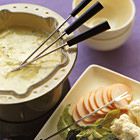 Kaasfondue met verse tuinkruiden