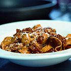 Gordon Ramsay: pappardelle met gerookte forel