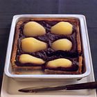 Chocoladetaart met hele peren