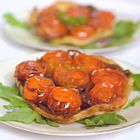 Tarte Tatin van tomaten en uiencompote