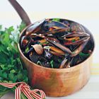 Mosselen met Spaanse peper, gember en knoflook