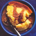Warme chocoladepudding van witte chocolade