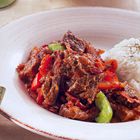 Goulash van doorregen runderlappen
