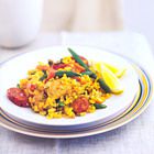 Paella met kip en chorizo