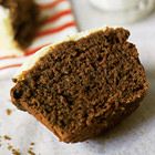 Chocolade muffins met een laagje roomkaas