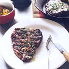 T-bone steak Florentine