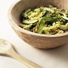 Pastasalade met grapefruit en komkommer