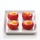 Gevulde tomaten uit de oven met spinazie en ei