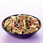 Pastasalade met tonijn en pesto