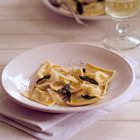Ravioli met gekruide ricotta en salieboter