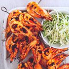 Gegrilde garnalen met koolsla van Rick Stein