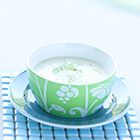 Warme of koude aardappel-preisoep (vichyssoise)