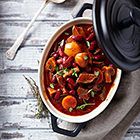 Goulash van biefstuk en kastanjechampignons