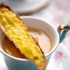 Bruine bonensoep met piccalillytoast