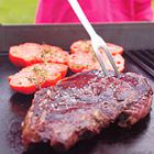 Gegrilde entrecote met mosterd en gegrilde tomaten