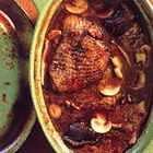 Coq au vin van John Torode
