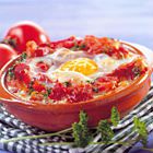 Eieren uit de oven met sofrito