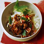 Varkenshaas met chili, Thaise basilicum en geroosterde kokos