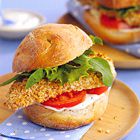 Kipburger met citroenmayo