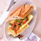 Omelet met bieslook, peterselie en rozemarijn