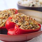Gevulde paprika met bleekselderij en hazelnoten