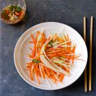 Thaise salade van papaja en wortel