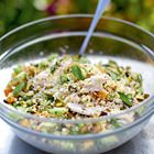 Couscous met kip, abrikozen en pistachenoten