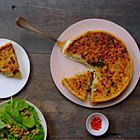 Quiche met zalm, prei en champignons
