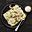 Ravioli met fromage frais en bieslook en romige boletensaus