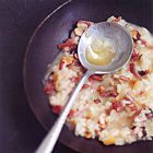 Risotto met spek en hazelnoten