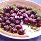 Kersentaart met pistachenoten