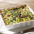 Spinazietaart met wilde paddenstoelen en rucolapesto