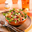Broodsalade met courgette, tomaat en rucola