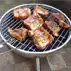Groot vlees op de barbecue