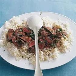Tip: Nigella Lawson: steak met sakésaus en rijst
