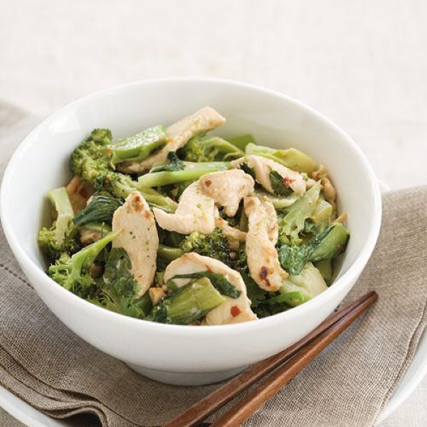 Thaise kip en broccoli van Annabel Langbein recept okoko recepten