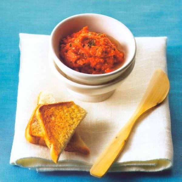 Tapenade van geroosterde paprika en peper recept okoko recepten