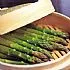Gordon Ramsay: groene asperges met sinaasappelsaus