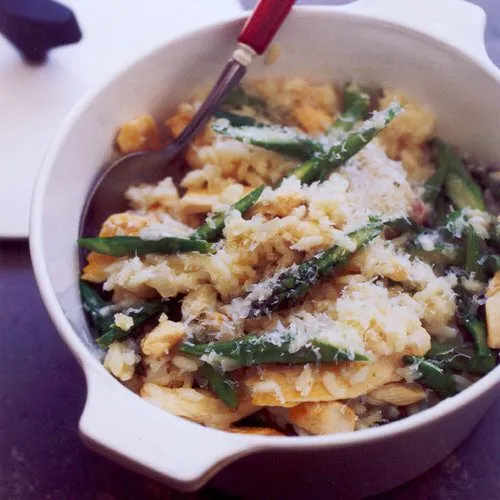 Kip uit de oven met asperge-risotto van Bill Granger