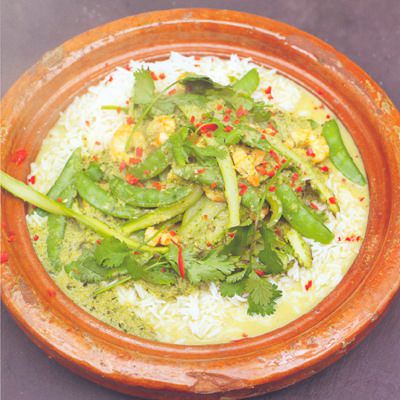 Slager catalogus werkplaats Jamie Oliver: Thaise curry met kip of garnalen - recept - okoko recepten