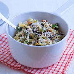 Tip: Pasta met courgette en Parmezaanse kaas van Ainsley Harriott