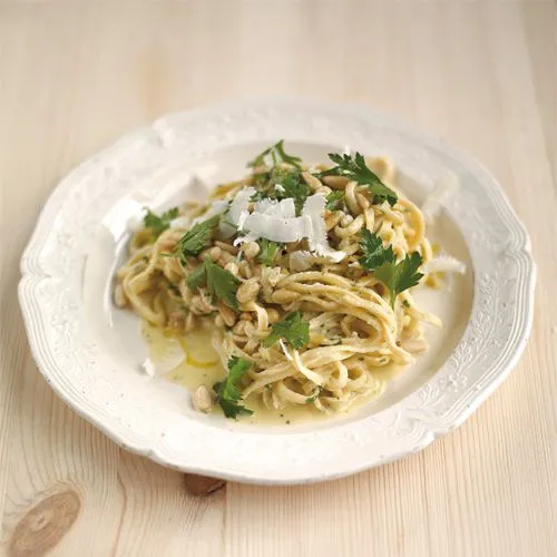 Jamie Oliver: zomerse tagliatelle