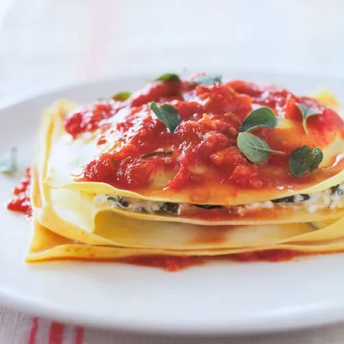 Lasagne met courgette, ricotta en tomaat van Bill Granger